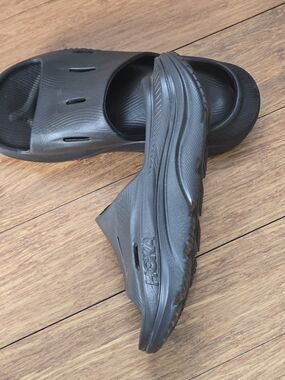 Hoka Ora Recovery Slide 3 Black Slip-On Thick Cushioned Women's Sandals Size W6